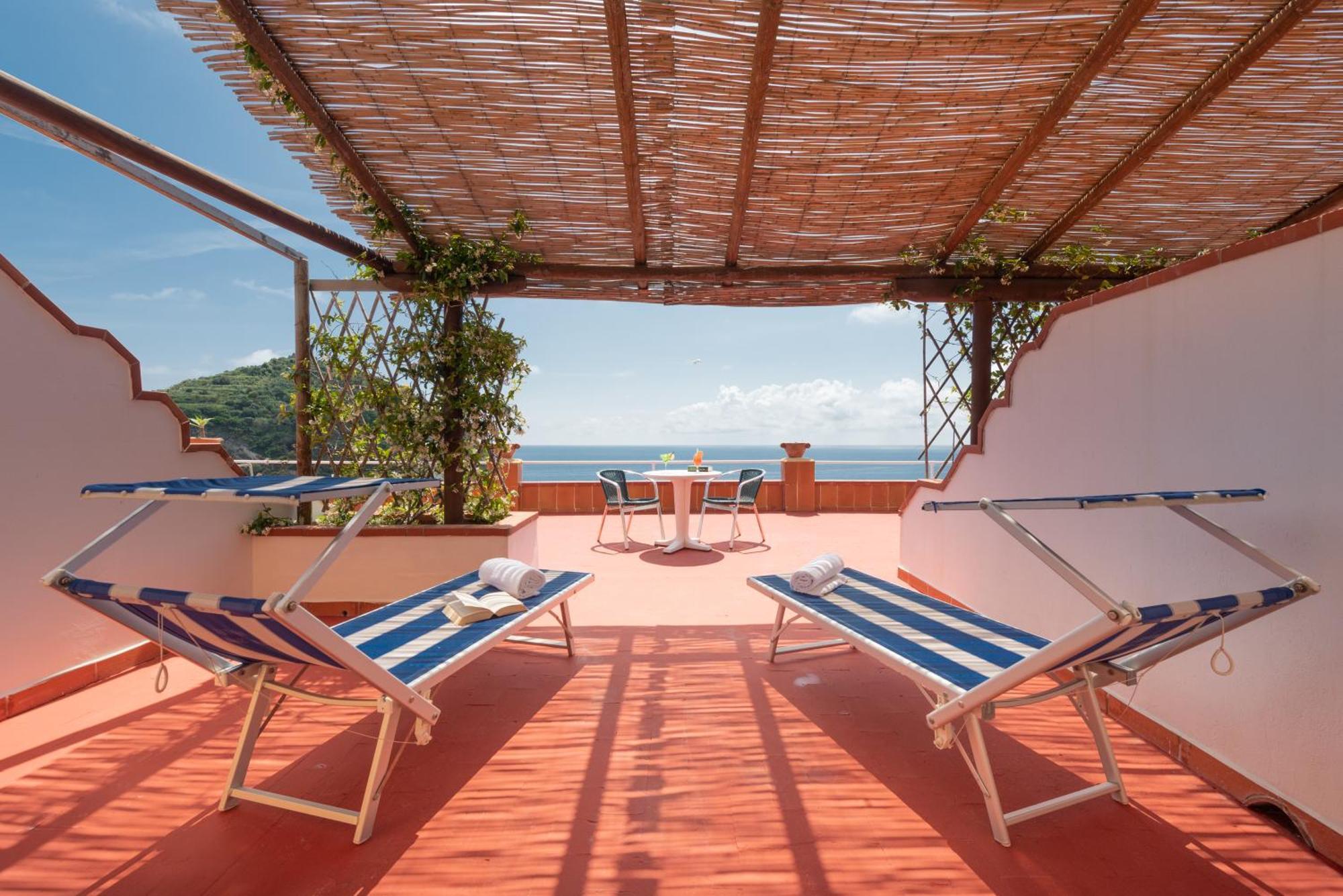 Hotel Villa Sirena Sant'Angelo  Dış mekan fotoğraf
