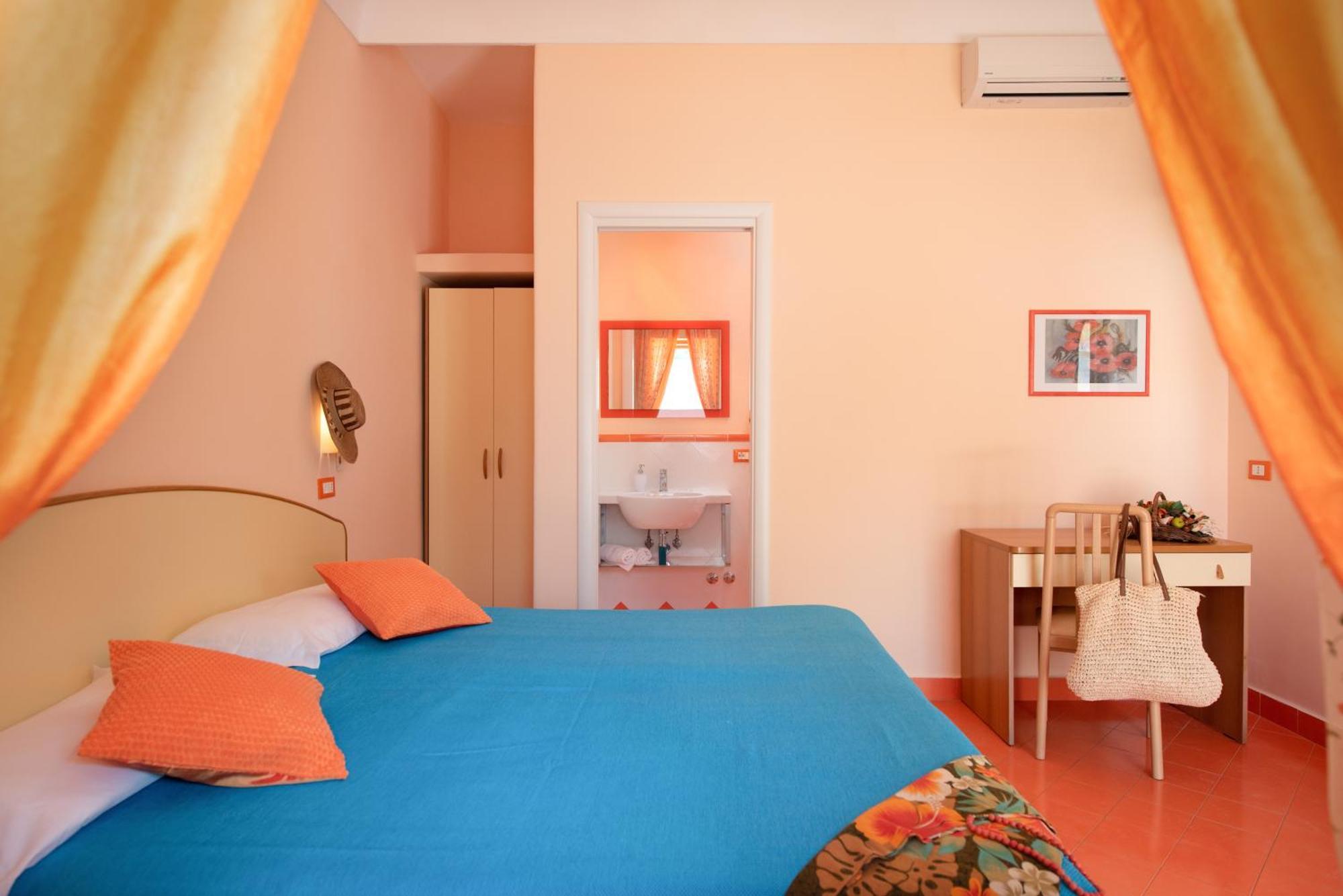 Hotel Villa Sirena Sant'Angelo  Dış mekan fotoğraf