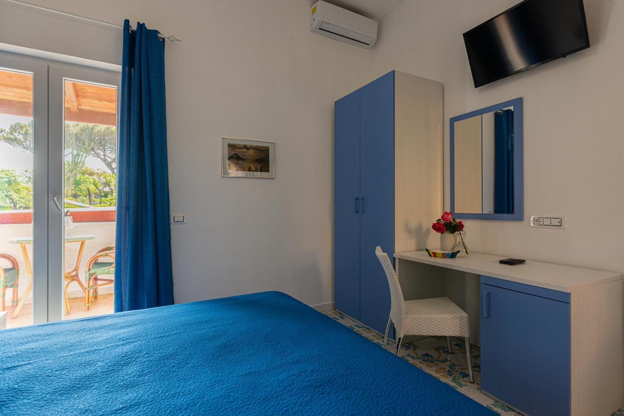 Hotel Villa Sirena Sant'Angelo  Dış mekan fotoğraf