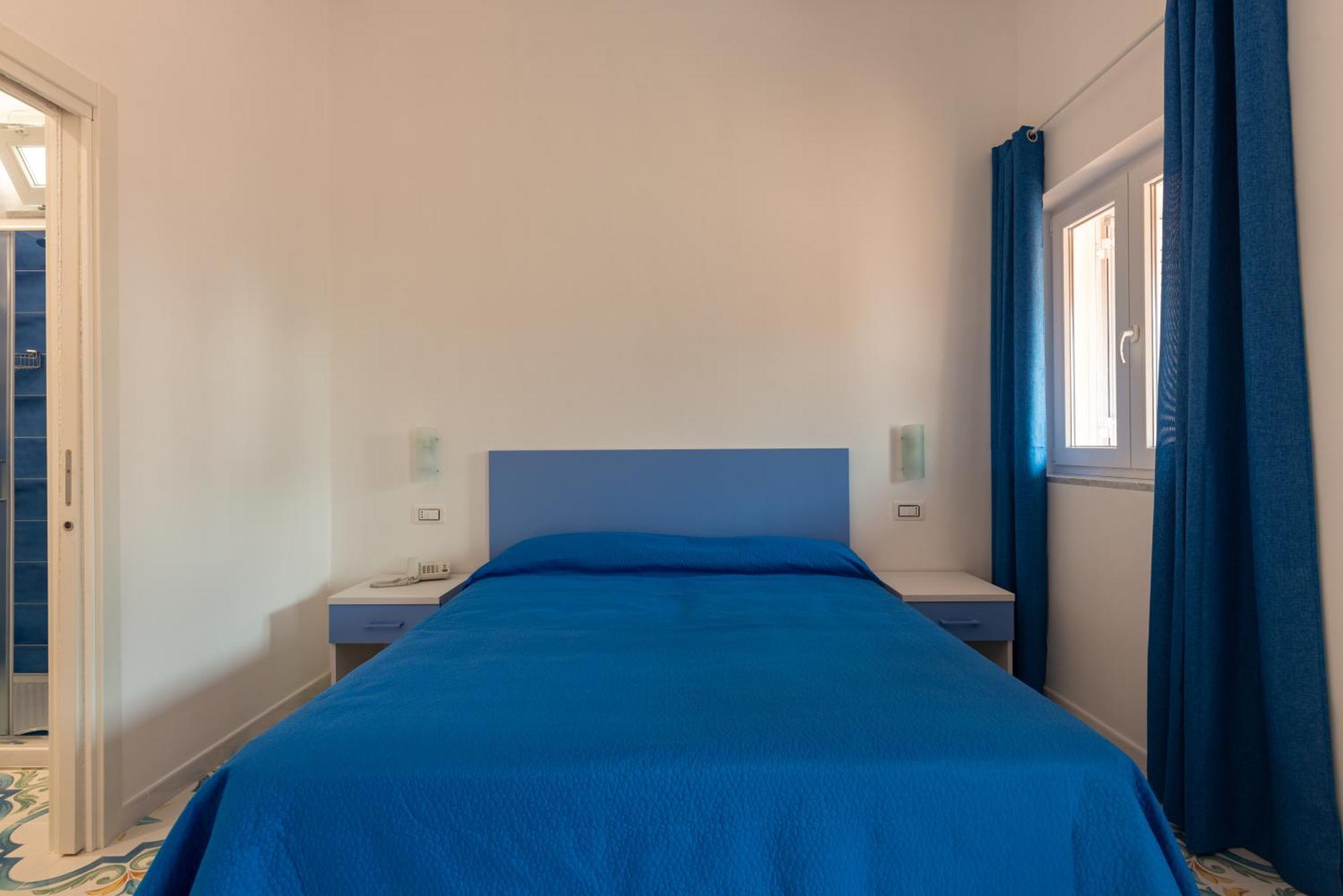 Hotel Villa Sirena Sant'Angelo  Dış mekan fotoğraf