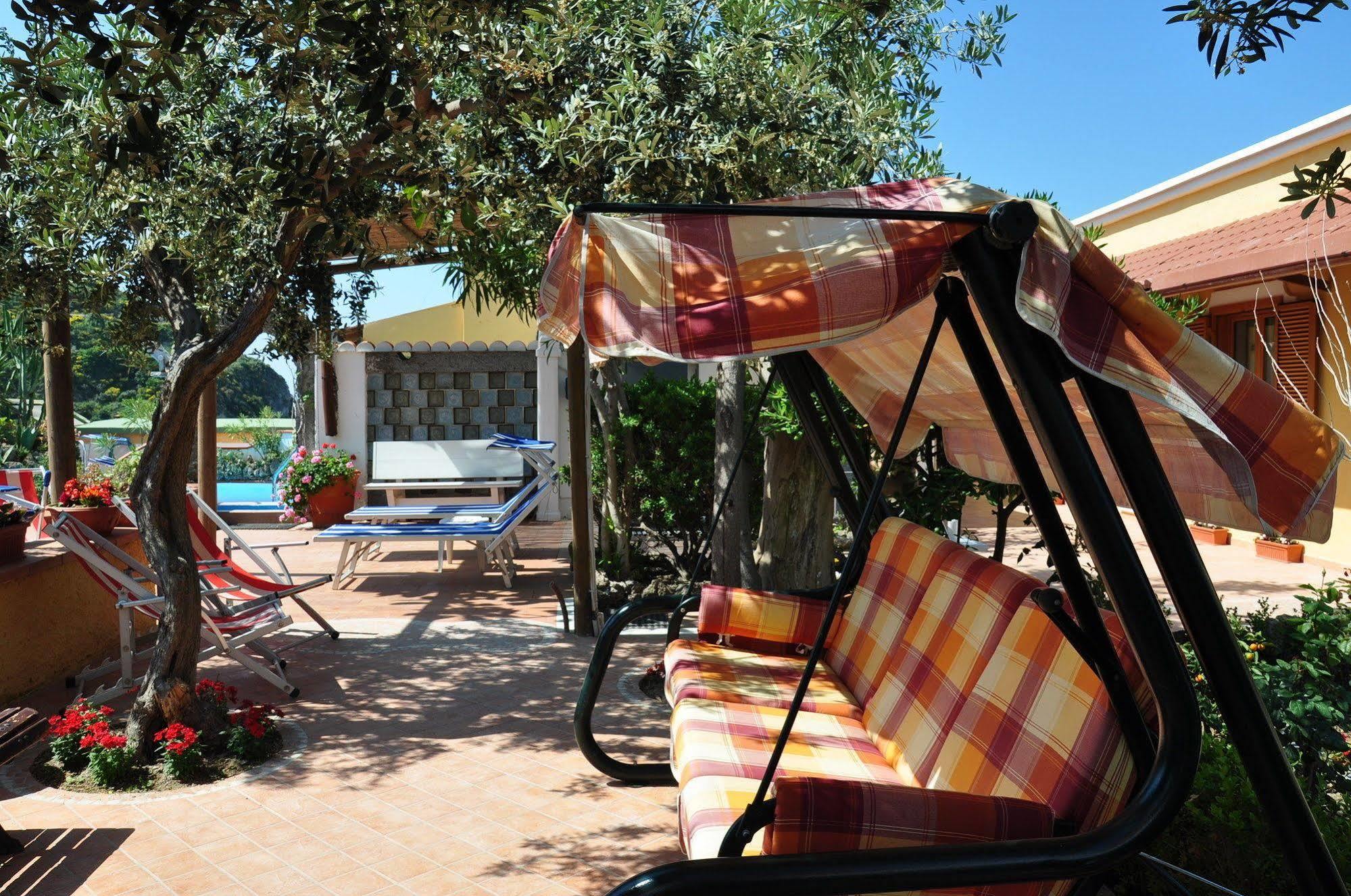 Hotel Villa Sirena Sant'Angelo  Dış mekan fotoğraf